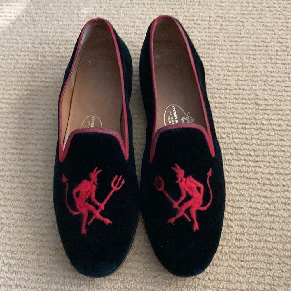 Stubbs & Wootton Red Devil shoes, black velvet, 8